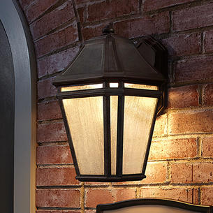 Londontowne Wall Lantern